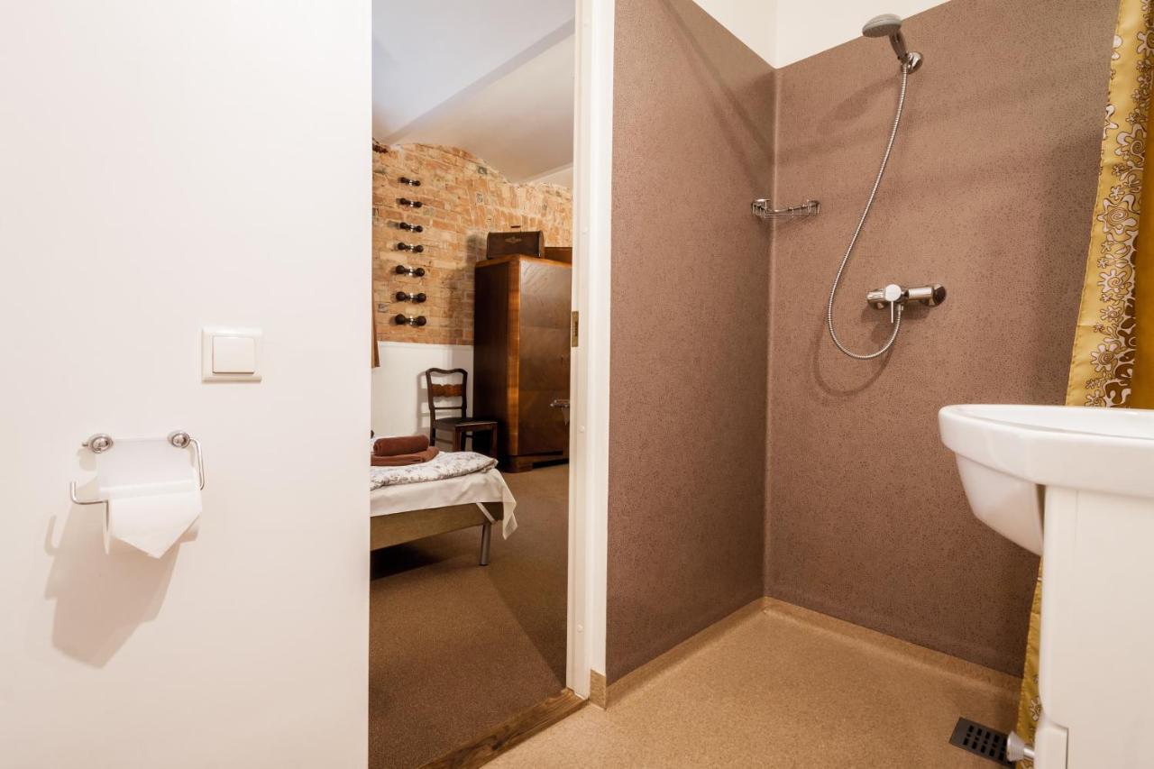 Janne Hotel Riga Ngoại thất bức ảnh